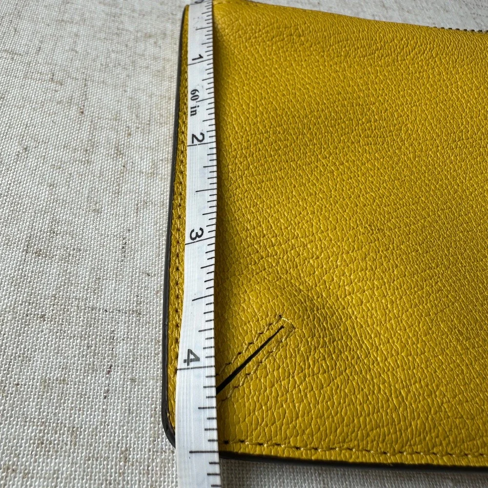 Anya Hindmarch Yellow Eyes Leather Pouch Crossbody Bag Detachable Gold Chain‎